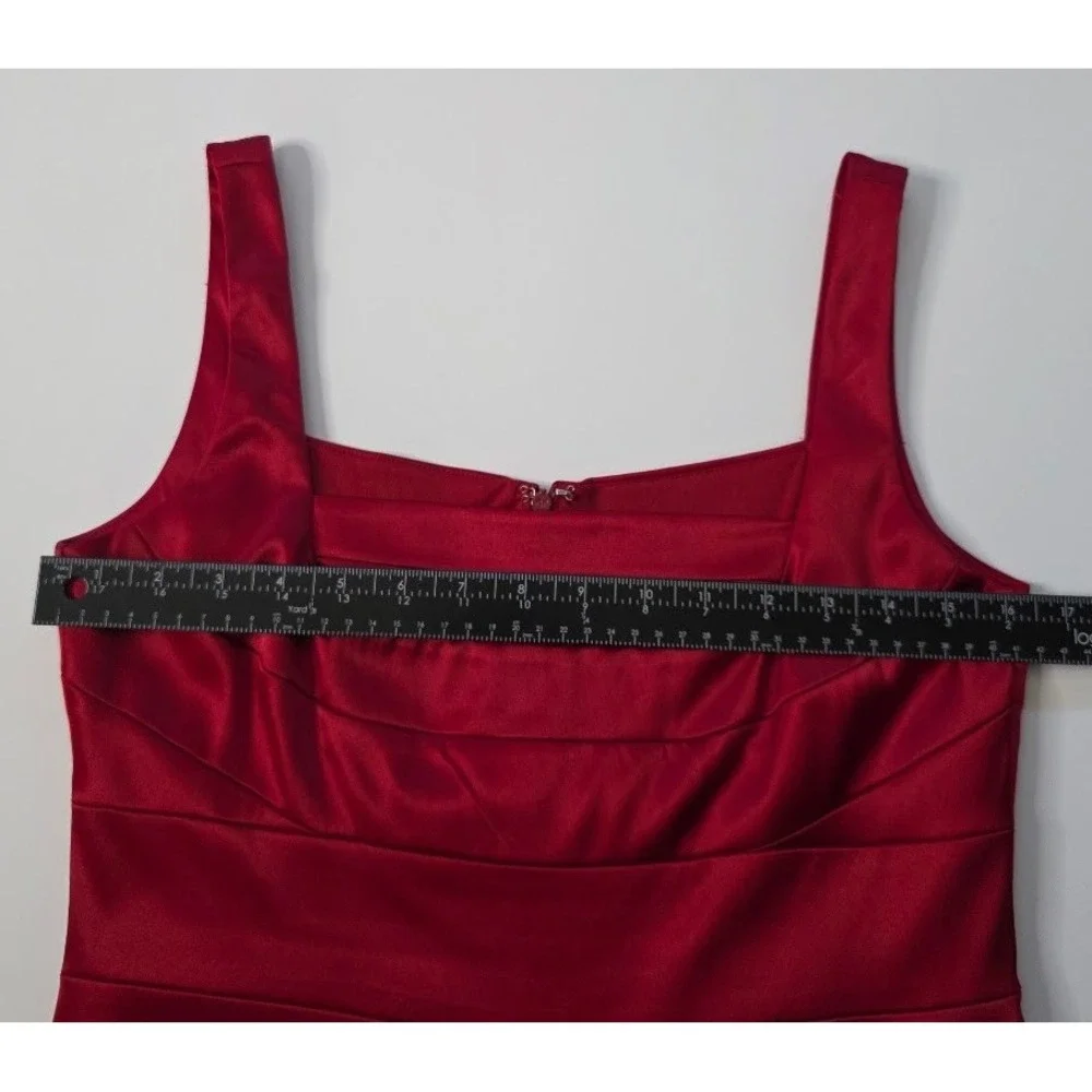 33-Dressbarn‎ Collection  Sz 8 Red Sheath Dress Square Neck Sleeveless Ruched